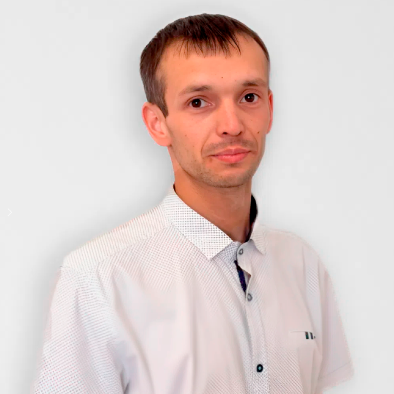 Сотрудник: Лякуткин Николай